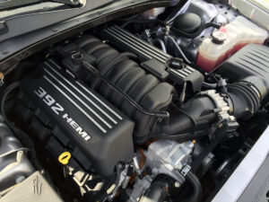 2015_dodge_charger_engine-1200